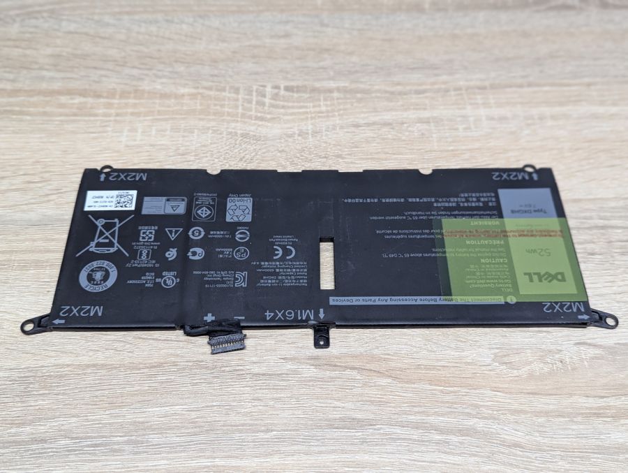 Оригінальна акумуляторна батарея Dell DXGH8 Б/В