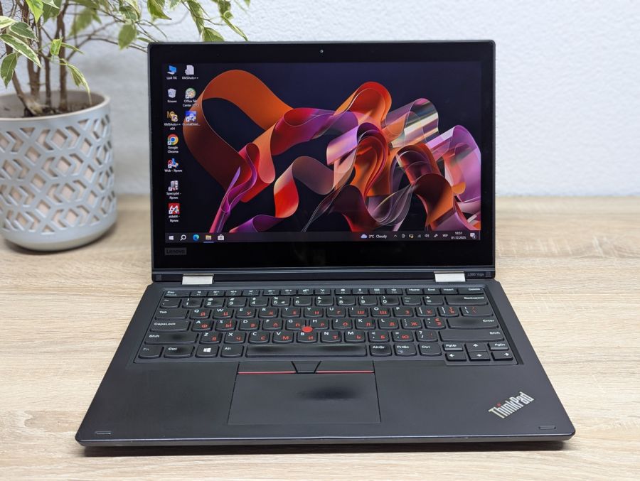 Ноутбук Б/В Lenovo ThinkPad L390 Yoga, Intel Core i5-8265U, DDR4 16GB, SSD 256GB, 13" Full HD Сенсор [ProductHub SKU L355]