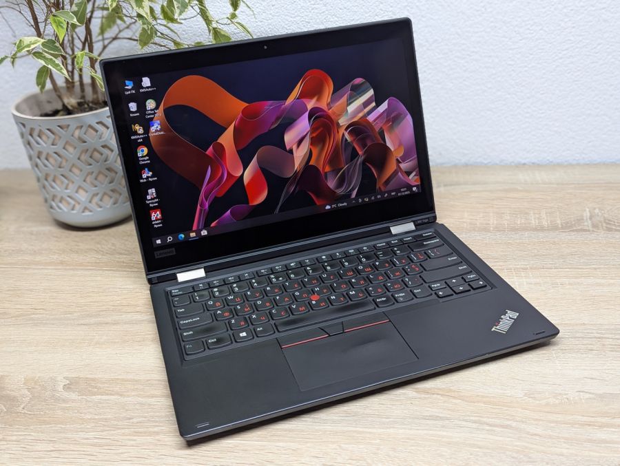 Ноутбук Б/В Lenovo ThinkPad L390 Yoga, Intel Core i5-8265U, DDR4 16GB, SSD 256GB, 13" Full HD Сенсор [ProductHub SKU L355]