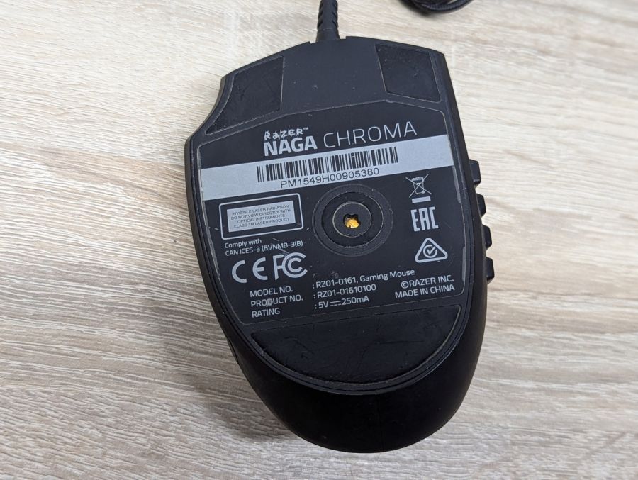 Новий Дротова ігрова миша Razer Naga Chroma RZ01-0161 [ProductHub SKU RZ-0161]