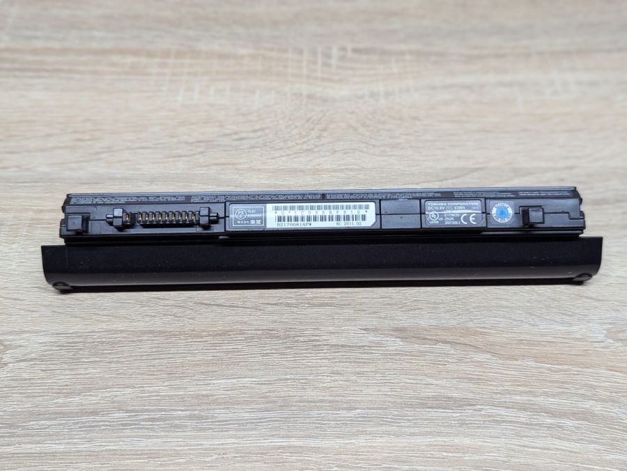 Б/В Акумуляторна батарея Toshiba PA3930U-1BRS [ProductHub SKU PA3930U]