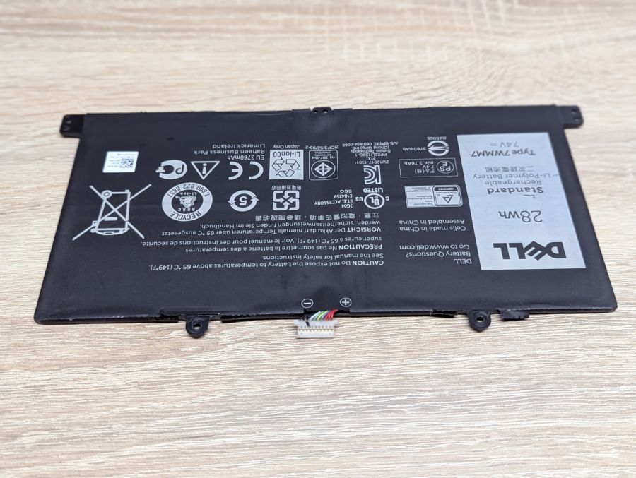 Оригінальна акумуляторна батарея Dell 7WMM7 Б/В