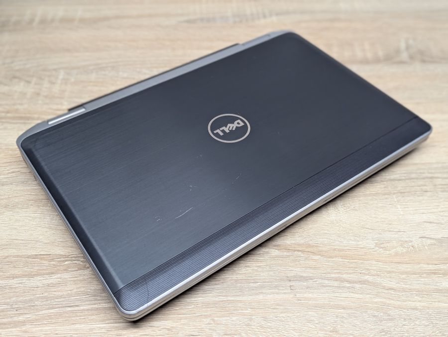 Уцінка! Ноутбук Б/В Dell Latitude E6430, Intel Core i5-3320M, DDR3 8 GB, SSD 128GB, 15.6" HD [ProductHub SKU Dell433]