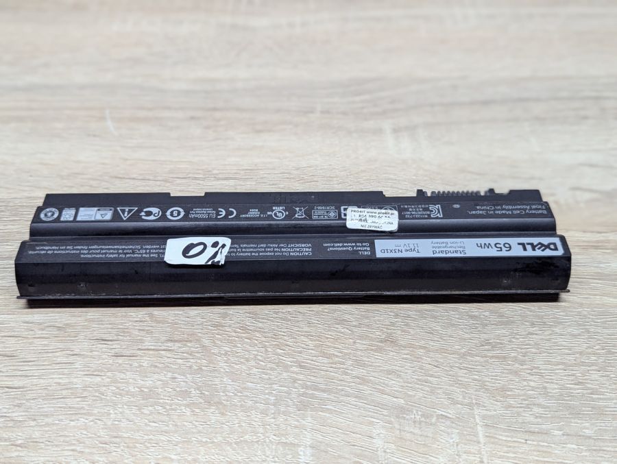 Оригінальна акумуляторна батарея Dell N3X1D Б/В