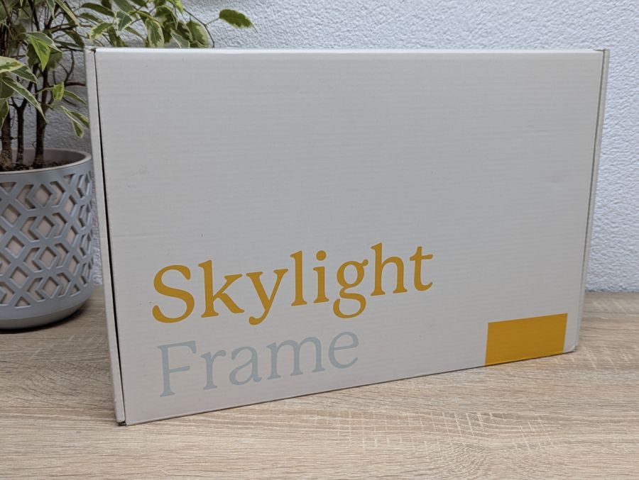 Новий Цифрова фоторамка Skylight Frame 100-FRM [ProductHub SKU 100-FRM]