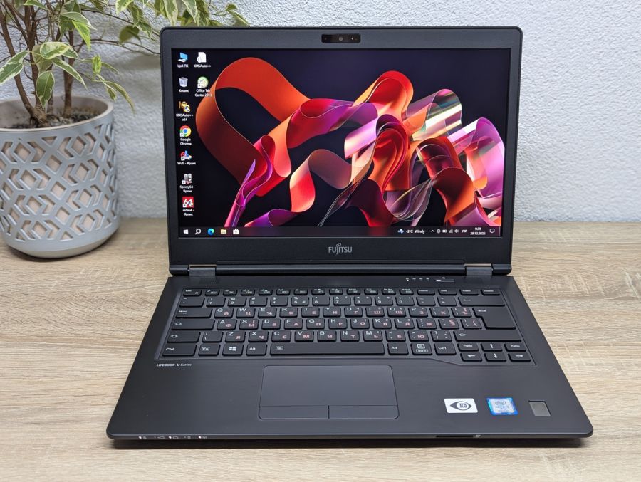Ноутбук Б/В Fujitsu U749, Intel Core i5-8665U, DDR4 16 GB, SSD 256GB, 14" Full HD [ProductHub SKU F223]