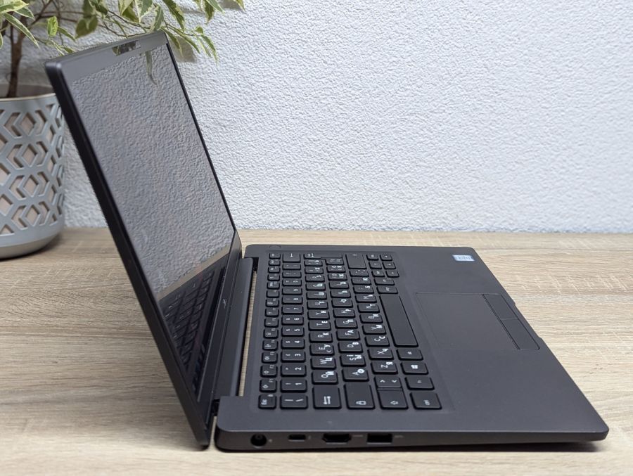 Ноутбук Б/В Dell Latitude 7400, Intel Core i5-8665U, DDR4 16GB, SSD 512GB, Intel ГHD Graphics, 14" Full HD Сенсор [ProductHub SKU Dell449]