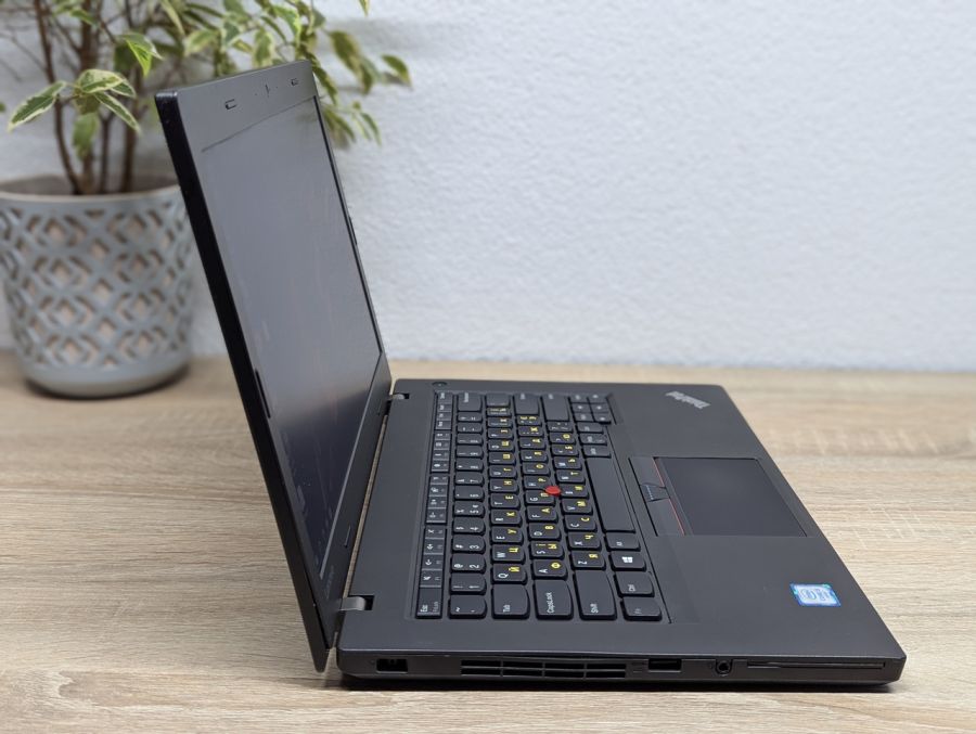 Ноутбук Б/В Lenovo L470, Intel Core i5-6200U, DDR4 8GB, SSD 256GB, 14" Full HD [ProductHub SKU L389]