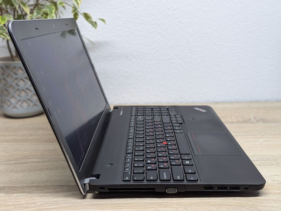 Уцінка! Ноутбук Б/В Lenovo ThinkPad Edge E540, Intel Core i7-4702MQ, DDR3 8 GB, SSD 256GB + SSD 14GB, 15.6" Full HD [ProductHub SKU L394]