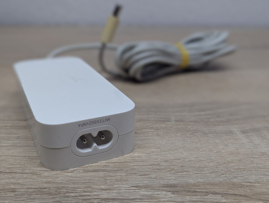 Б/В Блок живлення Apple A1202 [ProductHub SKU A1202]
