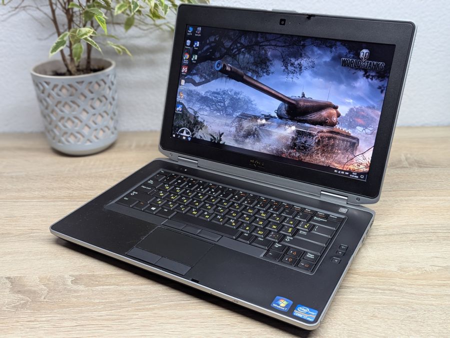 Ноутбук Б/В Dell Latitude E6430, Intel Core i7-3740QM, DDR3 8 GB, SSD 256GB, NVIDIA NVS 5200M 1Gb, 15.6" [ProductHub SKU Dell471]