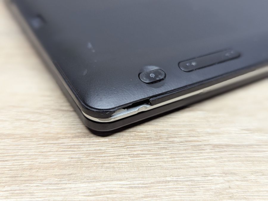 Уцінка!Планшет з клавіатурою Б/В Lenovo Ideapad Miix 300-10IBY:11 сенсорний, Intel Atom Z37735F,2 GB DDR3, SSD 32 [ProductHub SKU L419]