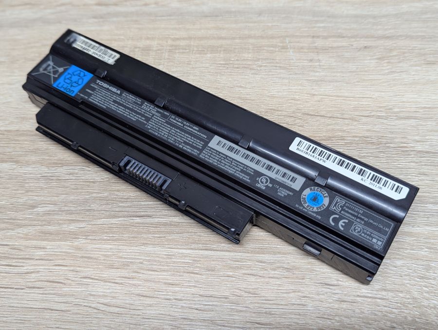Акумуляторна батарея Toshiba PA3820U-1BRS Б/В