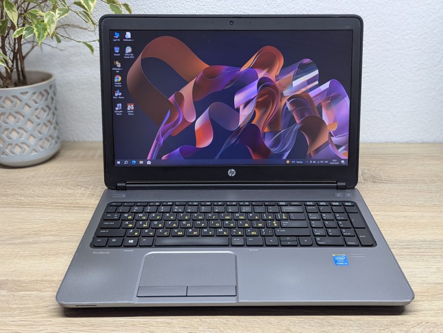 Уцінка! Ноутбук Б/В HP ProBook 650 G1, Intel Core i5-4210M, DDR3 8 GB, SSD 128GB, 15.6" Full HD [ProductHub SKU HP750]