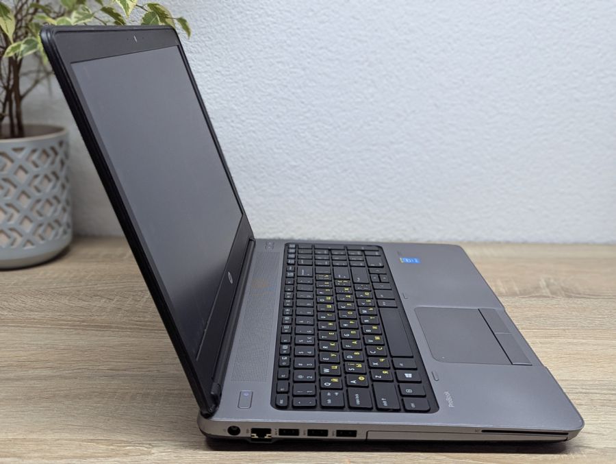 Уцінка! Ноутбук Б/В HP ProBook 650 G1, Intel Core i5-4210M, DDR3 8 GB, SSD 128GB, 15.6" Full HD [ProductHub SKU HP750]
