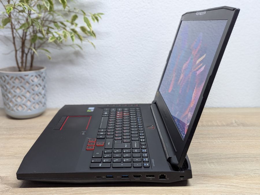 Ноутбук Б/В Acer Predator G9-793, Intel Core i7-6700HQ, DDR4 32 GB, SSD 128GB + HDD 1TB, NVIDIA GeForce GTX 1070 8Gb, 17.3" [ProductHub SKU Acer159]