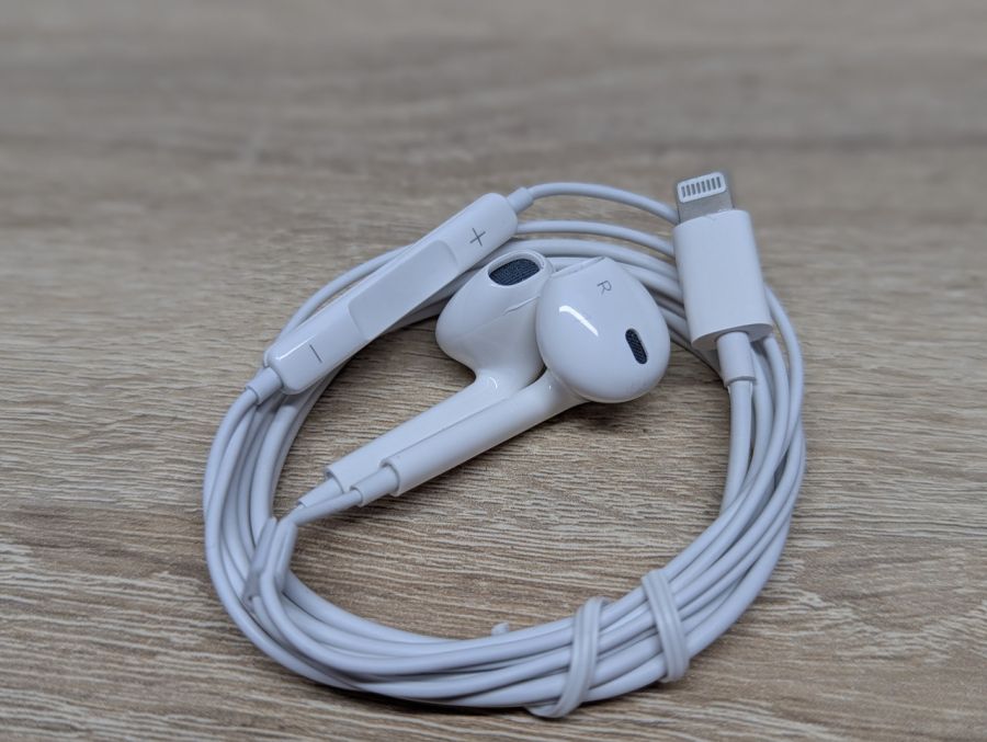 Новий Дротові навушники з роз'ємом Lightning [ProductHub SKU In-Ear(3)]