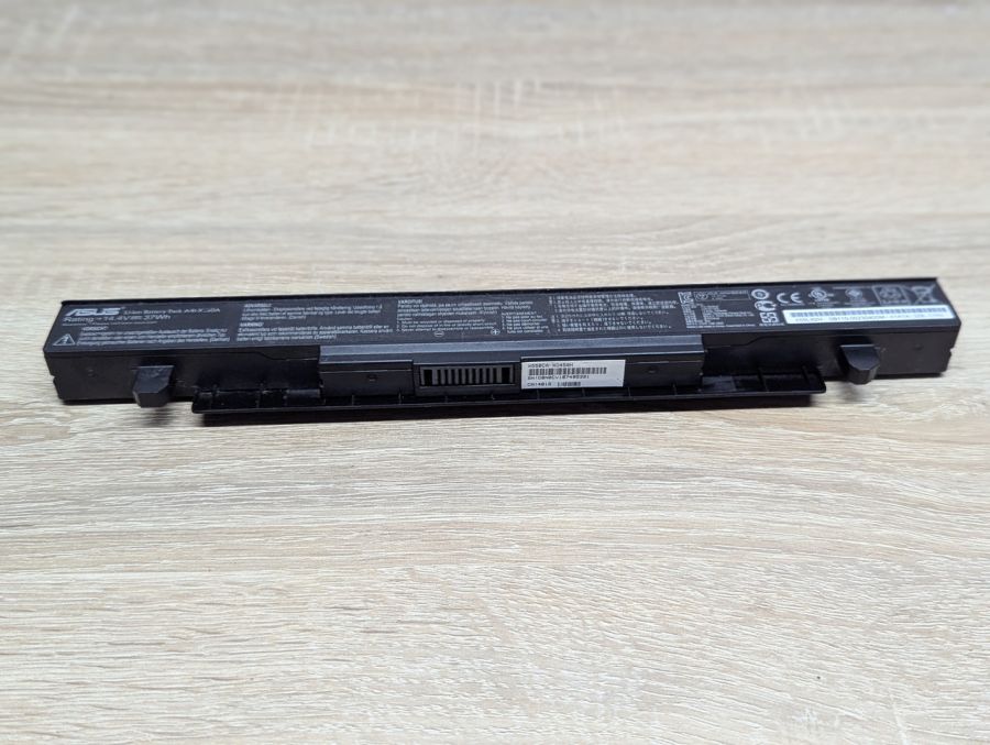 Б/В Оригінальна акумуляторна батарея Asus A41-X550A [ProductHub SKU X550A-37]