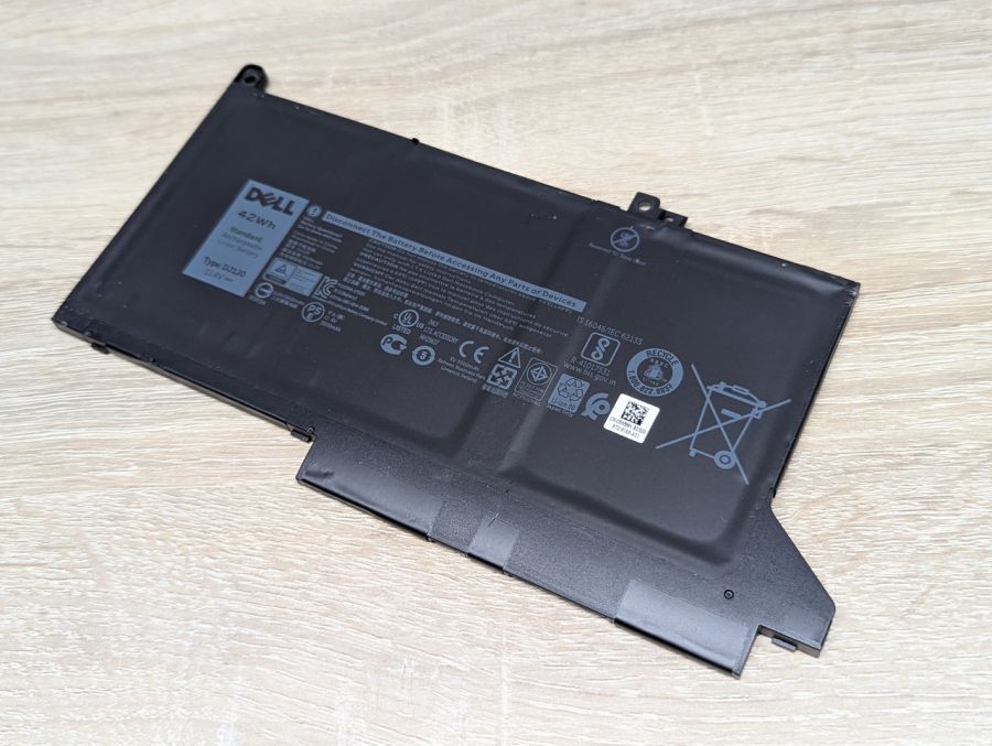 Б/В Оригінальна акумуляторна батарея Dell DJ1J0 [ProductHub SKU DJ1J0-40]