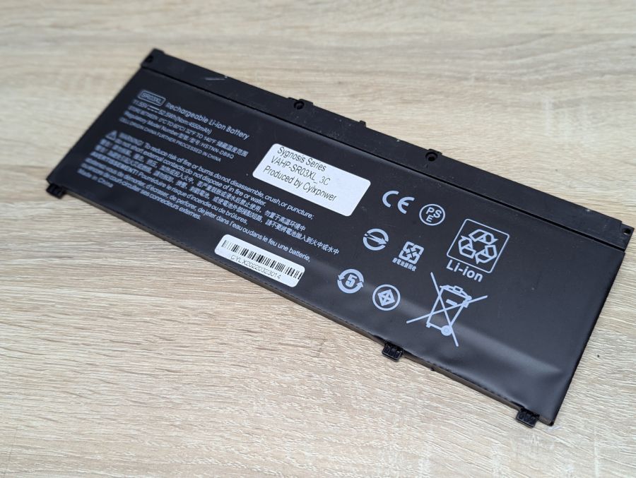 Оригінальна акумуляторна батарея HP SR03XL Б/В