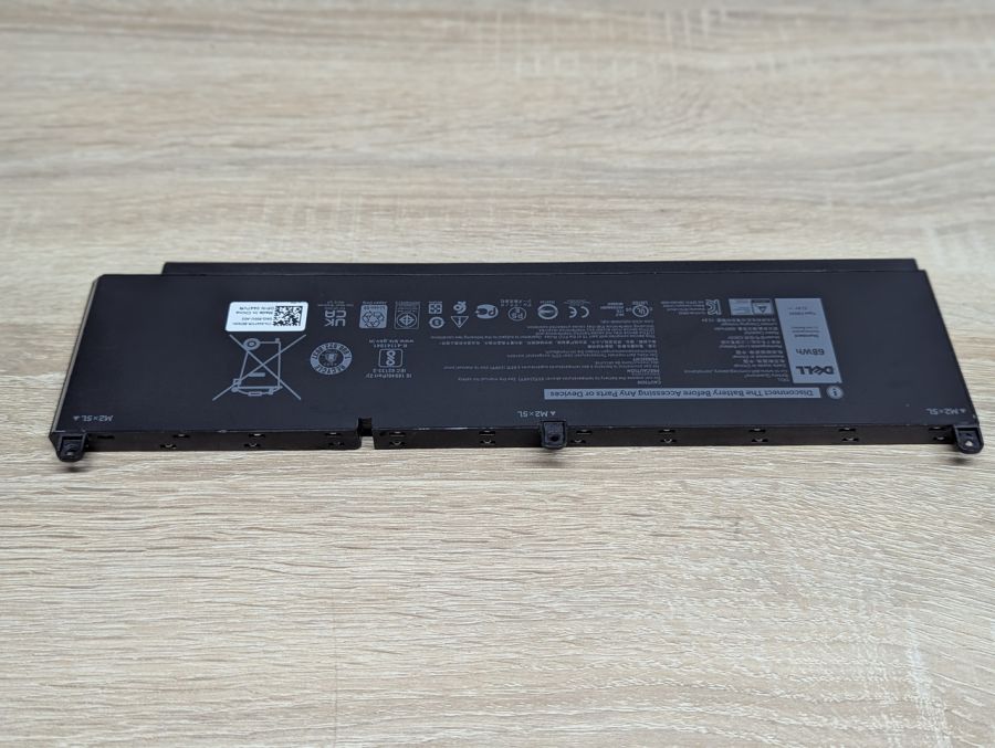 Оригінальна акумуляторна батарея Dell C903V Б/В