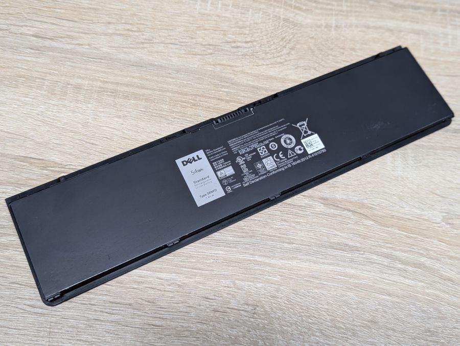 Оригінальна акумуляторна батарея Dell 3RNFD Б/В