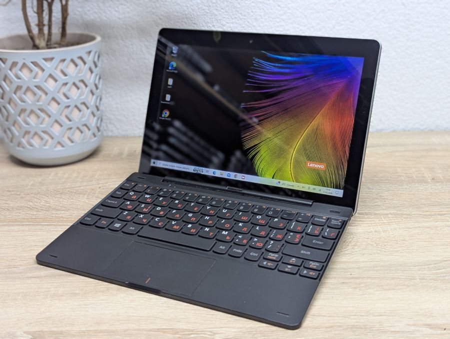 Уцінка!Планшет з клавіатурою Б/В Lenovo Ideapad Miix 300-10IBY:11 сенсорний, Intel Atom Z37735F,2 GB DDR3,, SSD 32 [ProductHub SKU L436]