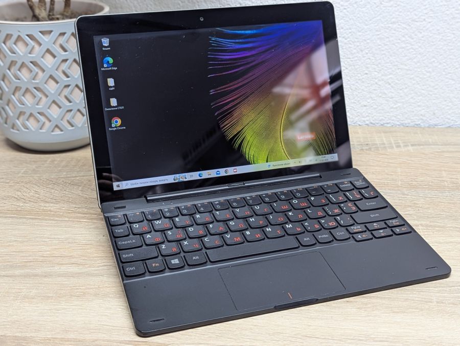 Уцінка!Планшет з клавіатурою Б/В Lenovo Ideapad Miix 300-10IBY:11 сенсорний, Intel Atom Z37735F,2 GB DDR3,, SSD 32 [ProductHub SKU L436]