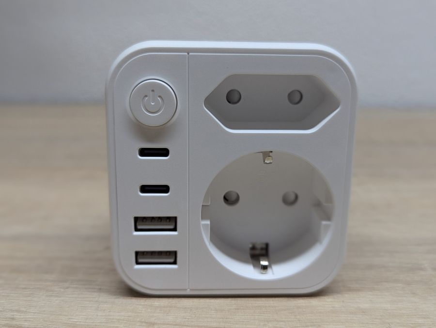 Новий Дорожній адаптер TESSAN 806UK [ProductHub SKU 806UK(2)]