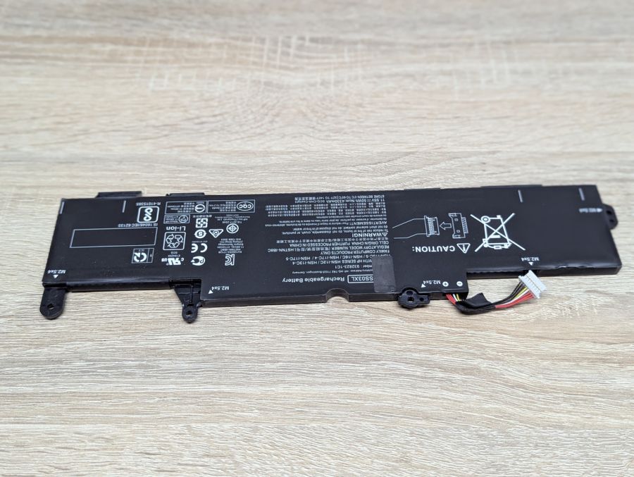 Оригінальна акумуляторна батарея HP SS03XL Б/В