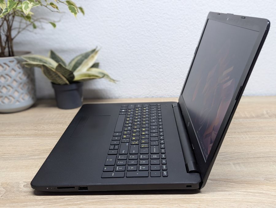 Ноутбук Б/В HP Laptop 15, AMD A6-9220, DDR4 8 GB, SSD 128GB, AMD Radeon R4, 15.6" [ProductHub SKU HP768]