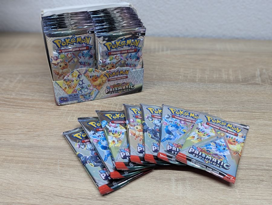 Новий Колекція карток Pokemon TCG Scarlet & Violet — Prismatic Evolutions [ProductHub SKU Pokemon(2)]
