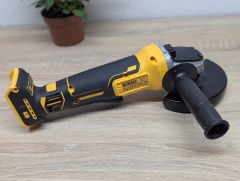 Новий Кутова шліфмашина (болгарка) DeWALT DCG406