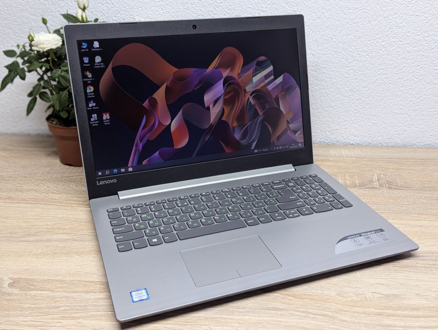 Уцінка! Ноутбук Б/В Lenovo IdeaPad 320-15ISK, Intel Core i3-6006U, DDR4 8 GB, SSD 128GB, 15.6" Full HD [ProductHub SKU L456]
