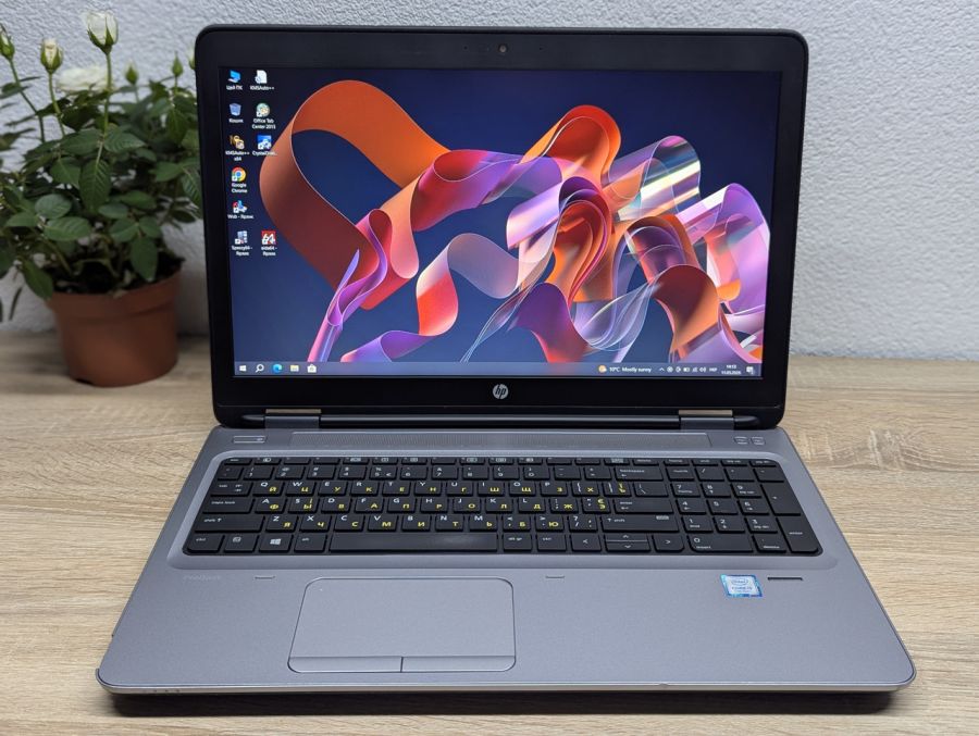Уцінка! Ноутбук Б/В HP ProBook 650 G3, Intel Core i5-7200U, DDR4 8 GB, SSD 128GB, 15.6" Full HD [ProductHub SKU HP786]