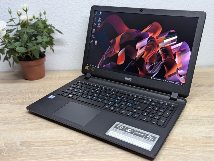 Ноутбук Б/В Acer Aspire ES1-572, Intel Core i5-6200U, DDR3 8GB, SSD 128GB, 15.6" Full HD [ProductHub SKU Acer168]
