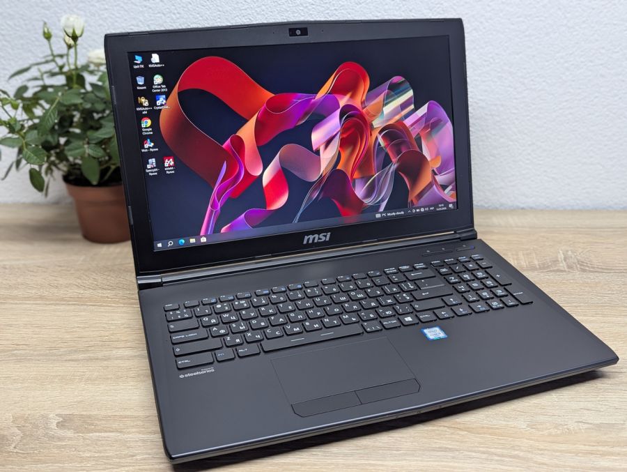 Ноутбук Б/В MSI MS-16J6, Intel Core i5-6300HQ, DDR4 16 GB, HDD 750GB + SSD 256GB, GTX 950M 2Gb, 15.6" Full HD [ProductHub SKU MSI13]