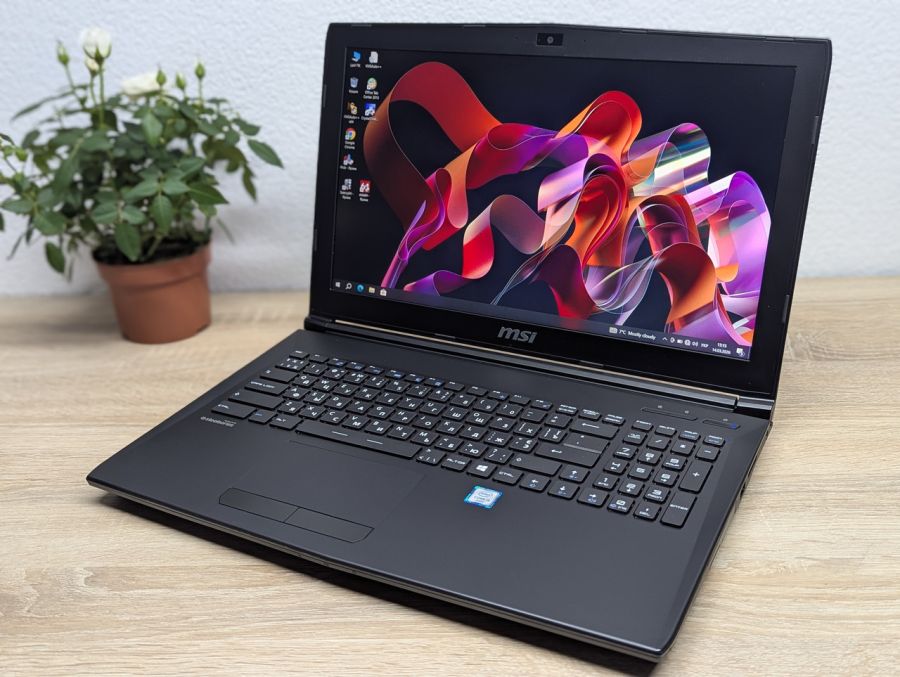 Ноутбук Б/В MSI MS-16J6, Intel Core i5-6300HQ, DDR4 16 GB, HDD 750GB + SSD 256GB, GTX 950M 2Gb, 15.6" Full HD [ProductHub SKU MSI13]