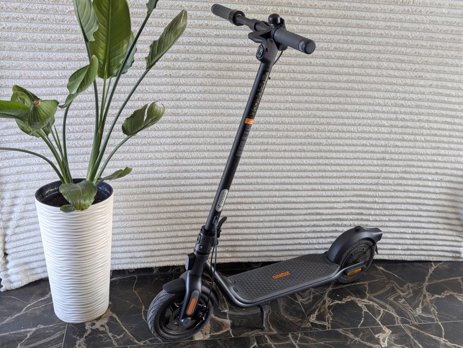 Б/В Електросамокат Segway Ninebot KickScooter F2 051201E [ProductHub SKU 051201E(2)]