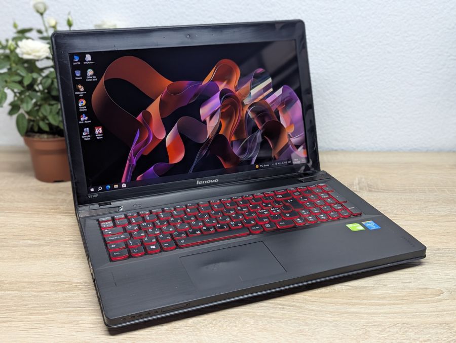 Ноутбук Б/В Lenovo IdeaPad Y510P, Intel Core i7-4700MQ, DDR3 8 GB, SSD 256GB + SSD 256GB, GeForce GT 755M 2Gb, 15" Full HD [ProductHub SKU L473]