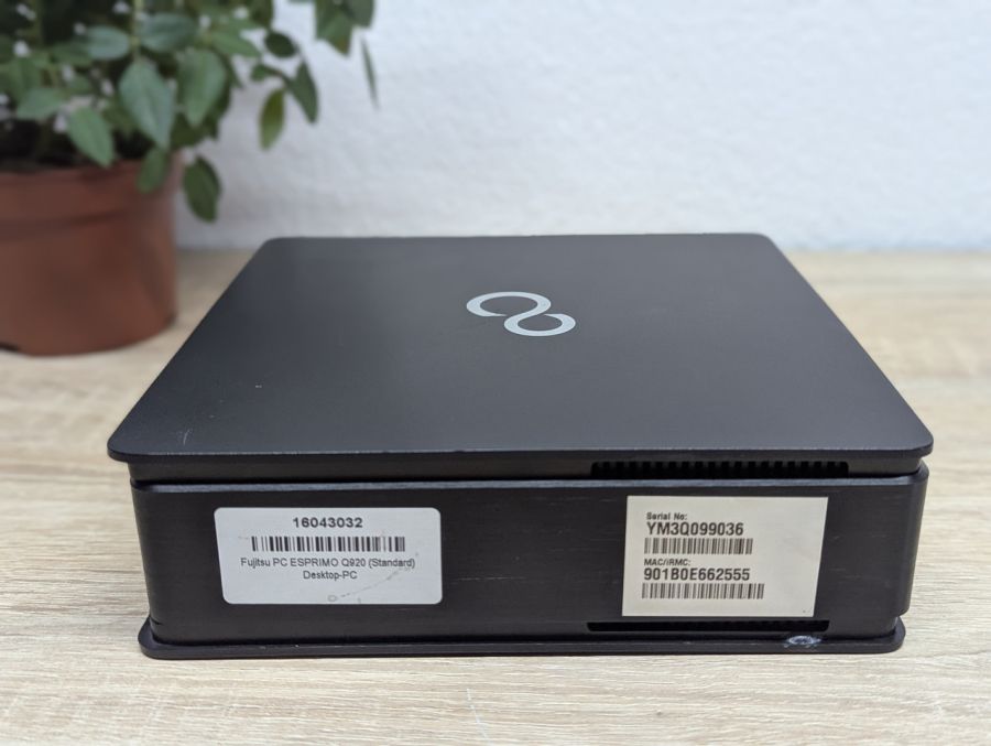Міні-ПК Fujitsu Esprimo Q920 Б/В