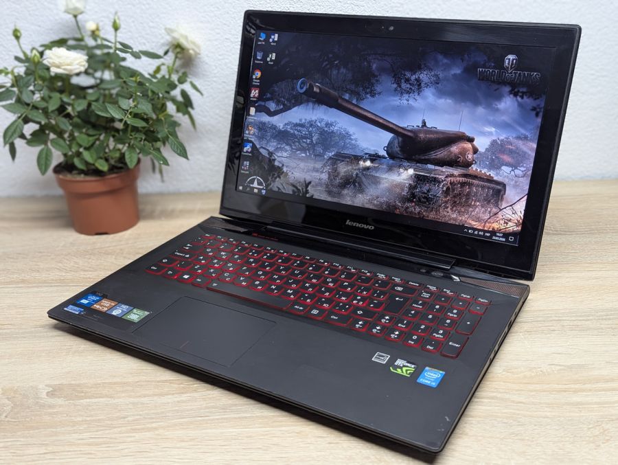 Ноутбук Б/В Lenovo IdeaPad Y50-70, Intel Core i5-4200H, DDR3 16GB, SSD 360GB, NVIDIA GeForce GTX 860M 2GB, 15.6" Full HD