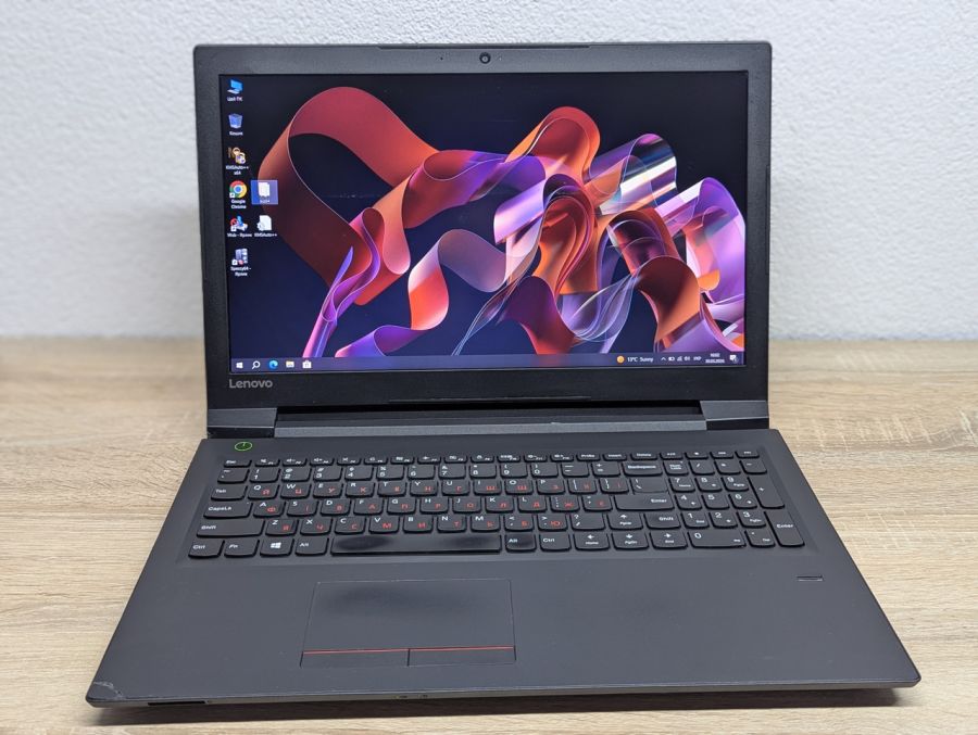 Уцінка! Ноутбук Б/В Lenovo V310-15IKB, Intel Core i3-6100U, DDR4 8 GB, SSD 128GB, 15.6" Full HD [ProductHub SKU L502]