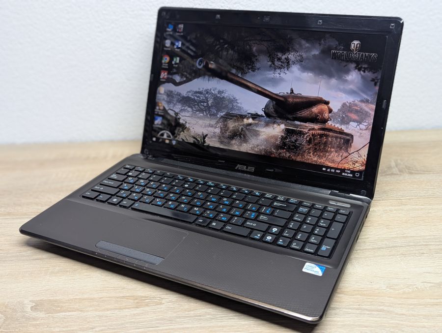 Ноутбук Б/В ASUS K52F, Intel Pentium P6100, DDR3 8 GB, SSD 128GB, 15.6" HD [ProductHub SKU Asus158]