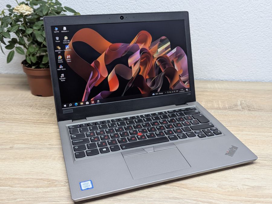 Ноутбук Б/В Lenovo ThinkPad L380, Intel Core i3-7020U, DDR4 8GB, SSD 128GB, 13" Full HD