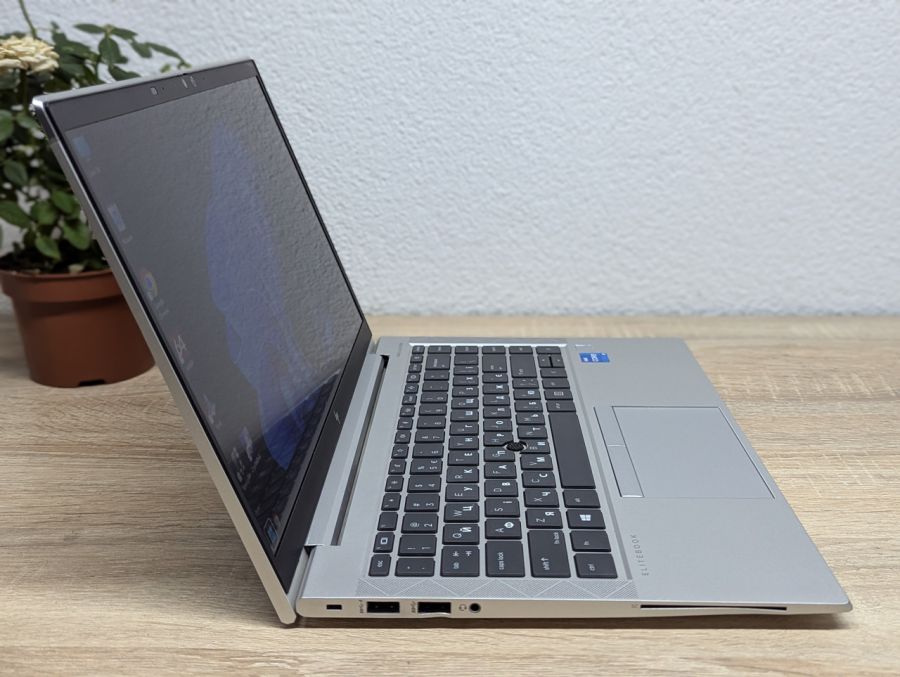 Ноутбук Б/В HP EliteBook 840 G8, Intel Core i5-1135G7, DDR4 16 GB, SSD 256GB, 14" Full HD [ProductHub SKU HP827]
