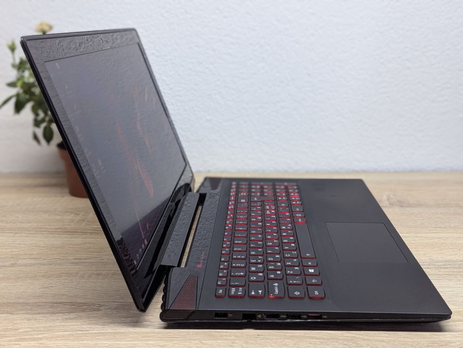 Уцінка! Ноутбук Б/В Lenovo IdeaPad Y50-70, Intel Core i7-4720HQ, DDR3 16 GB, SSD 360GB, NVIDIA GeForce GTX 960M 2Gb, 15.6" Full HD [ProductHub SKU L531]