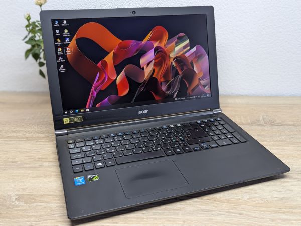 Ноутбук Б/В Acer Aspire VN7-571G, Intel Core i5-5200U, DDR3 16GB, SSD 256GB, NVIDIA GeForce GTX 850M 4GB, 15.6" Full HD