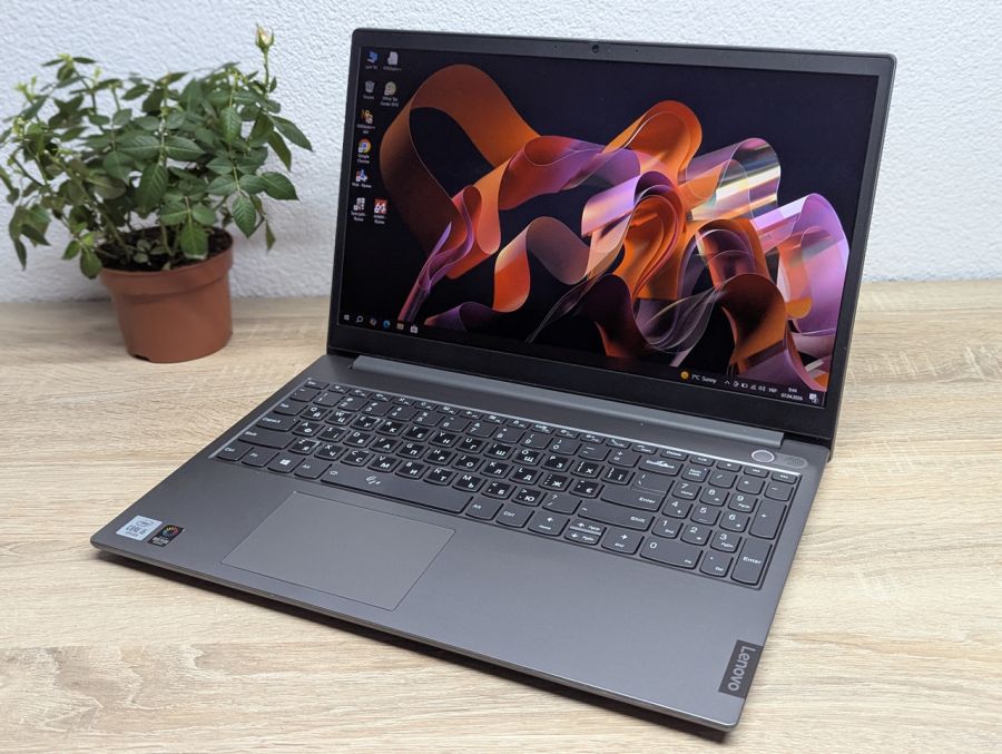 Ноутбук Б/В Lenovo ThinkBook V15-IIL, Intel Core i5-1035G7, DDR4 8GB, SSD 128GB + HDD 500GB, 15.6" Full HD