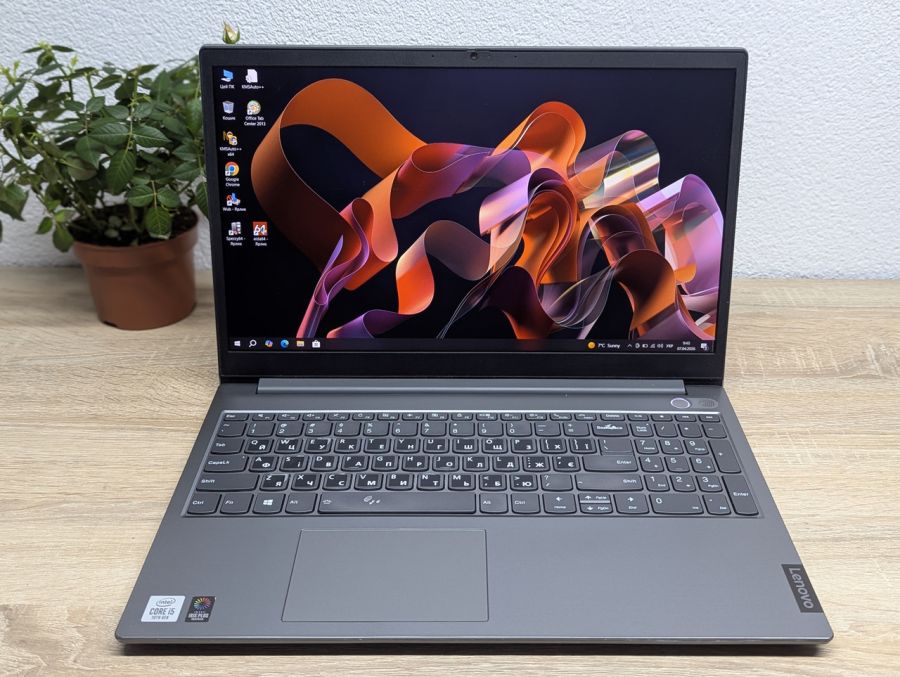 Ноутбук Б/В Lenovo ThinkBook V15-IIL, Intel Core i5-1035G7, DDR4 8GB, SSD 128GB + HDD 500GB, 15.6" Full HD